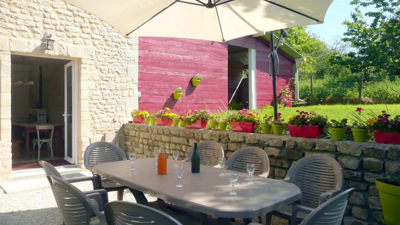 Gite De La Cour Vautier Mandeville-en-Bessin Exterior photo